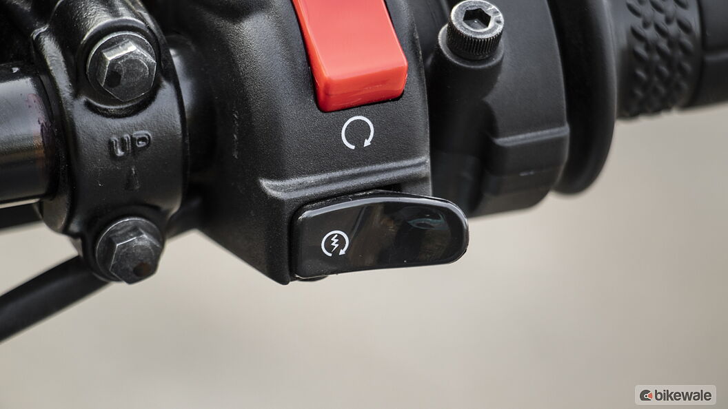 Yamaha MT 15 V2 Emergency Off Switch/Kill Switch Image – BikeWale