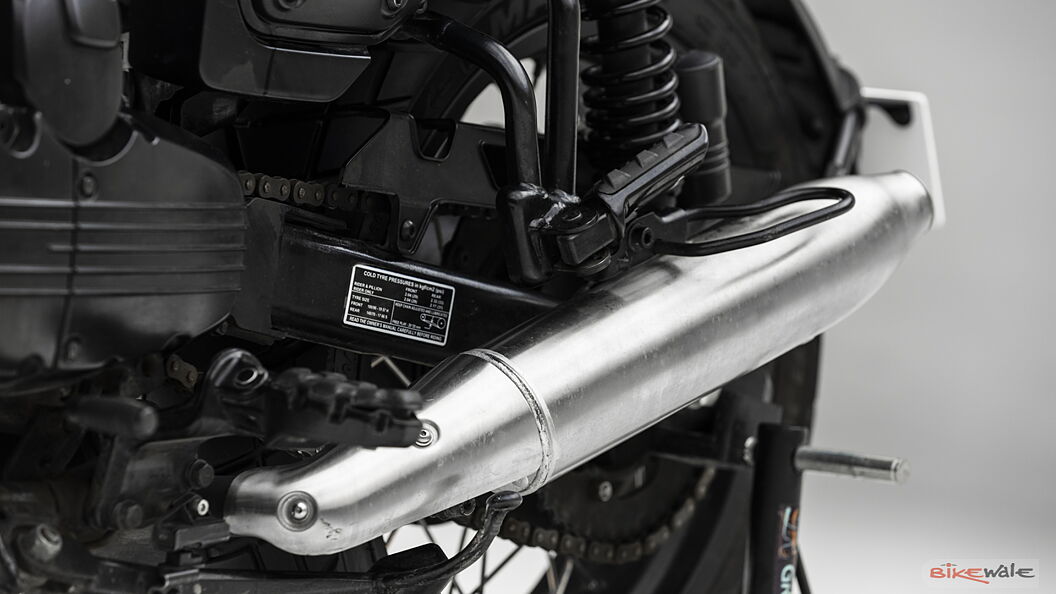 Yezdi Scrambler Silencer/Muffler Image – BikeWale