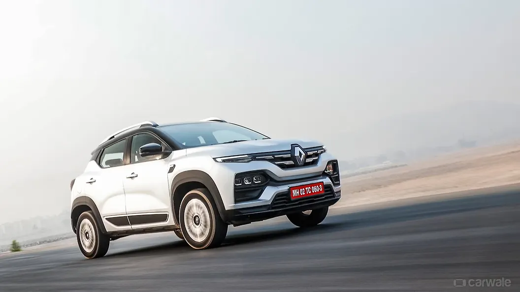 Punch Right Front Three Quarter Image, Punch Photos in India CarWale