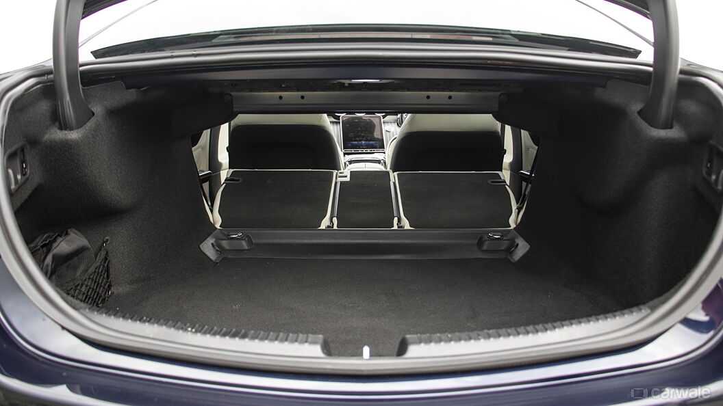 Mercedes-Benz C-Class Bootspace Rear Seat Folded