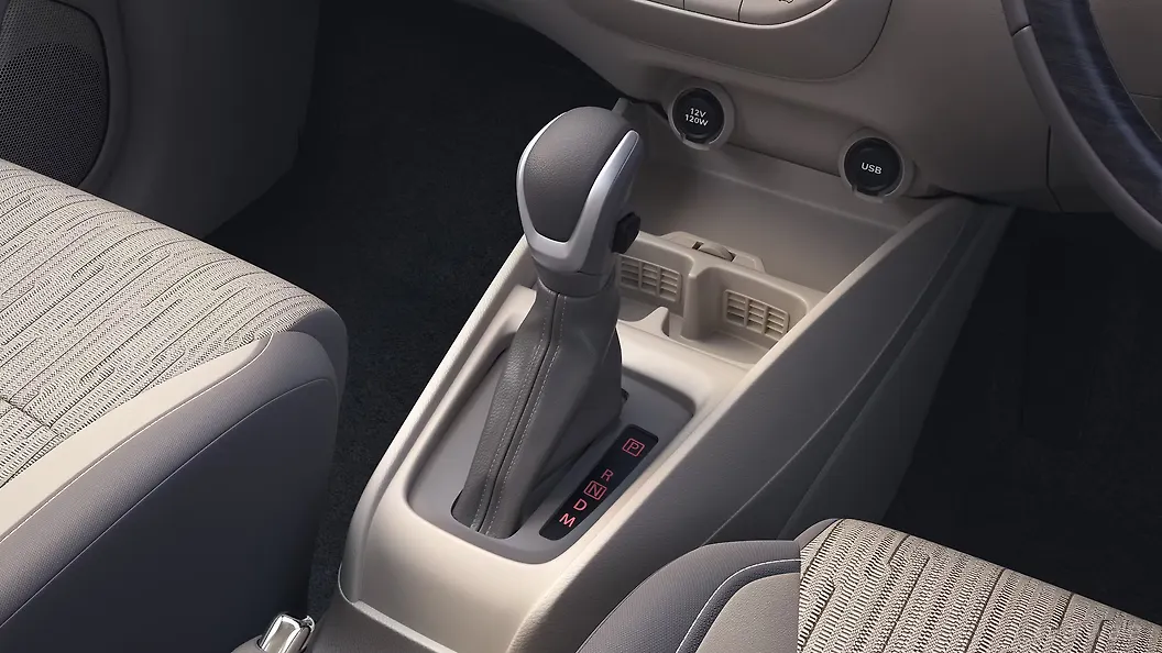 Ertiga Gear Shifter/Gear Shifter Stalk Image, Ertiga Photos in India