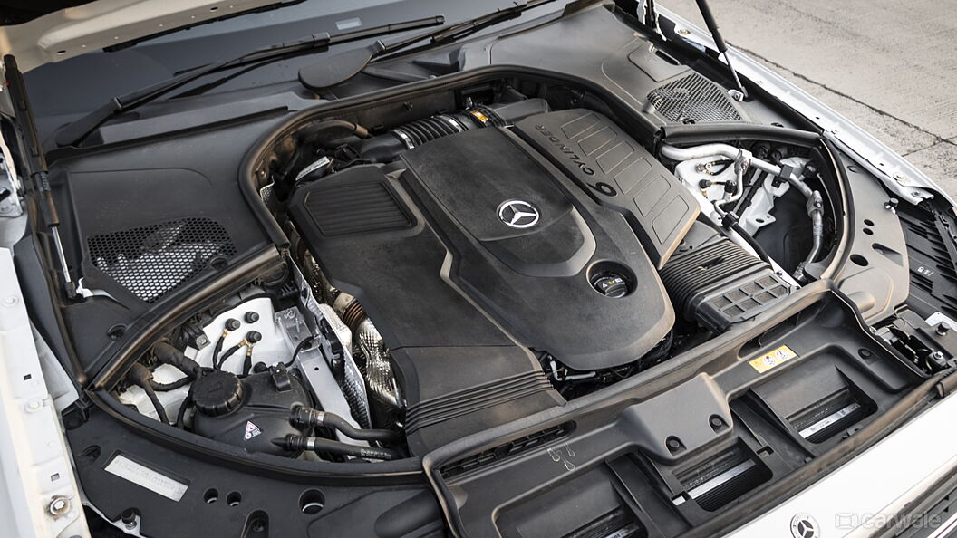 Mercedes-Benz S-Class Engine Shot