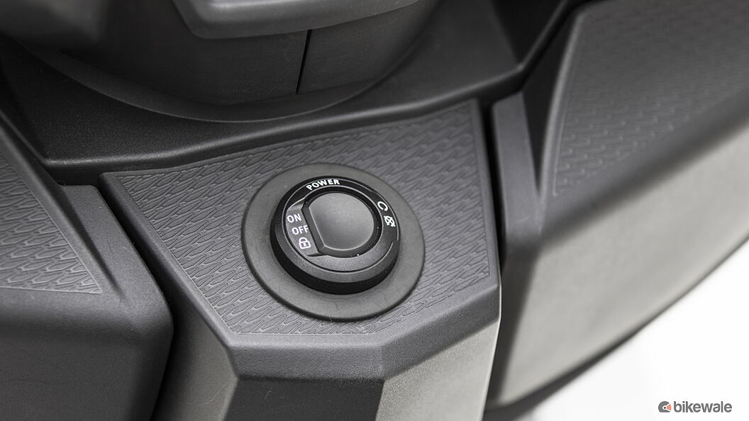 BMW C 400 GT Key Ignition