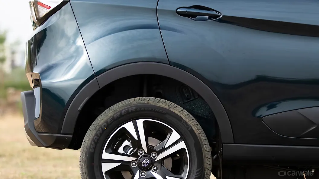Nexon EV Max Rear Fender Image, Nexon EV Max Photos in India CarWale