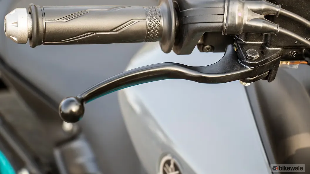 Images of Yamaha MT 15 V2 Photos of MT 15 V2 BikeWale