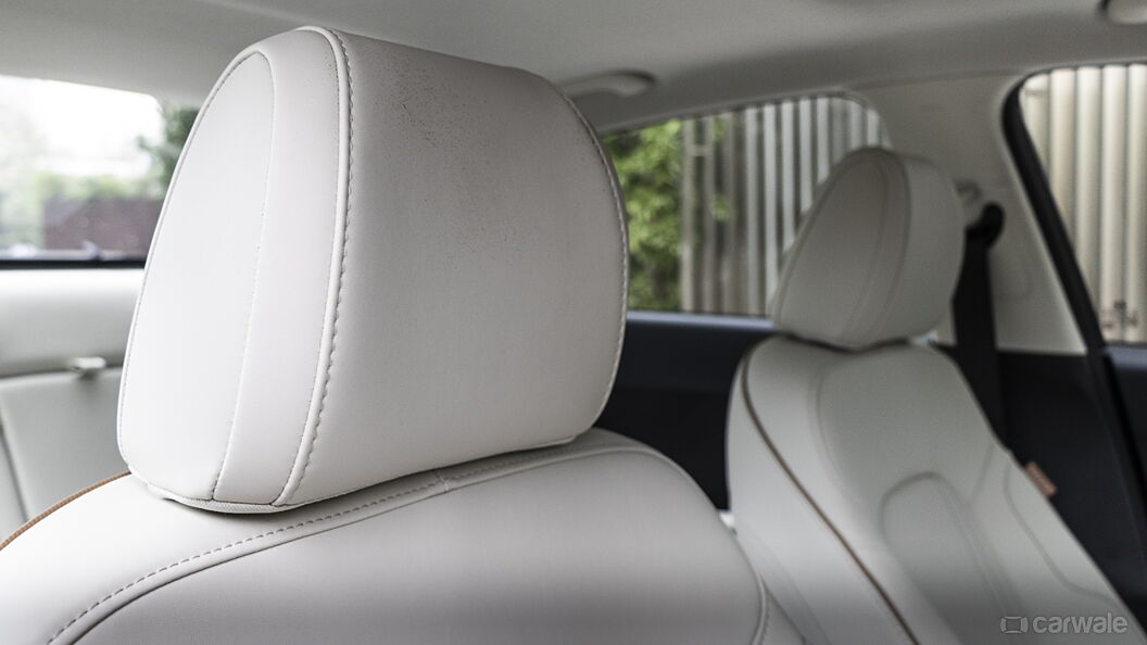 Hyundai Verna Front Seat Headrest