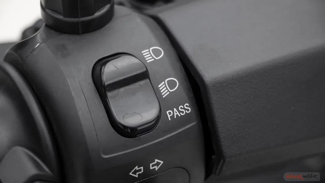 Keeway Vieste 300 High Beam Low Beam Switch Image BikeWale