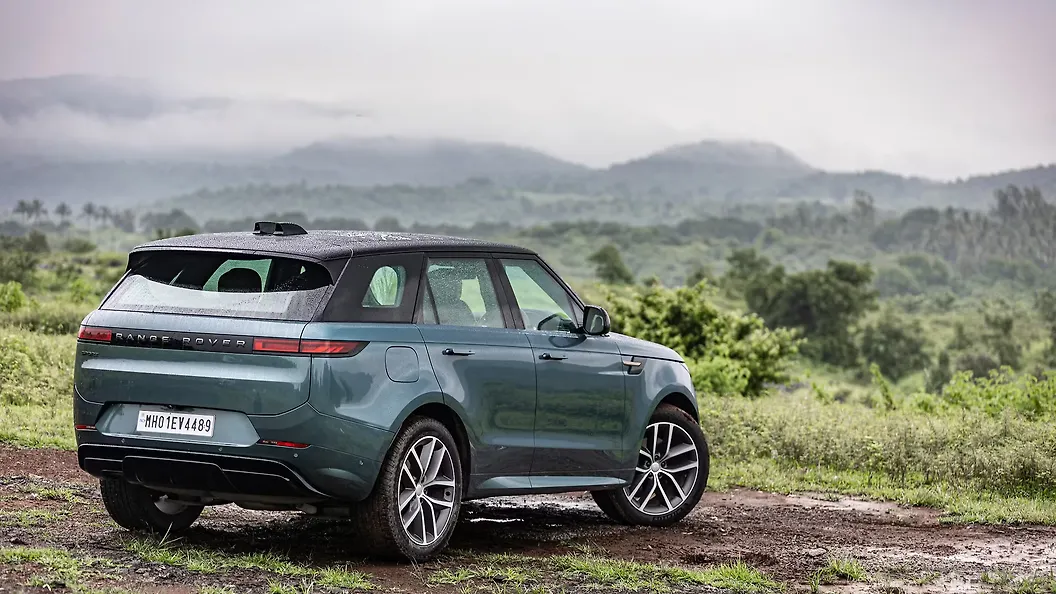 Land Rover Range Rover Sport Right Rear Three Quarter