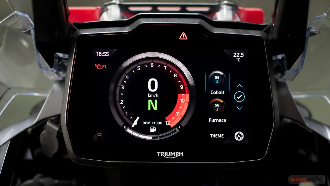 Triumph Instrument Clusters Triumph Tiger 1200 TFT / Instrument Cluster Image – BikeWale