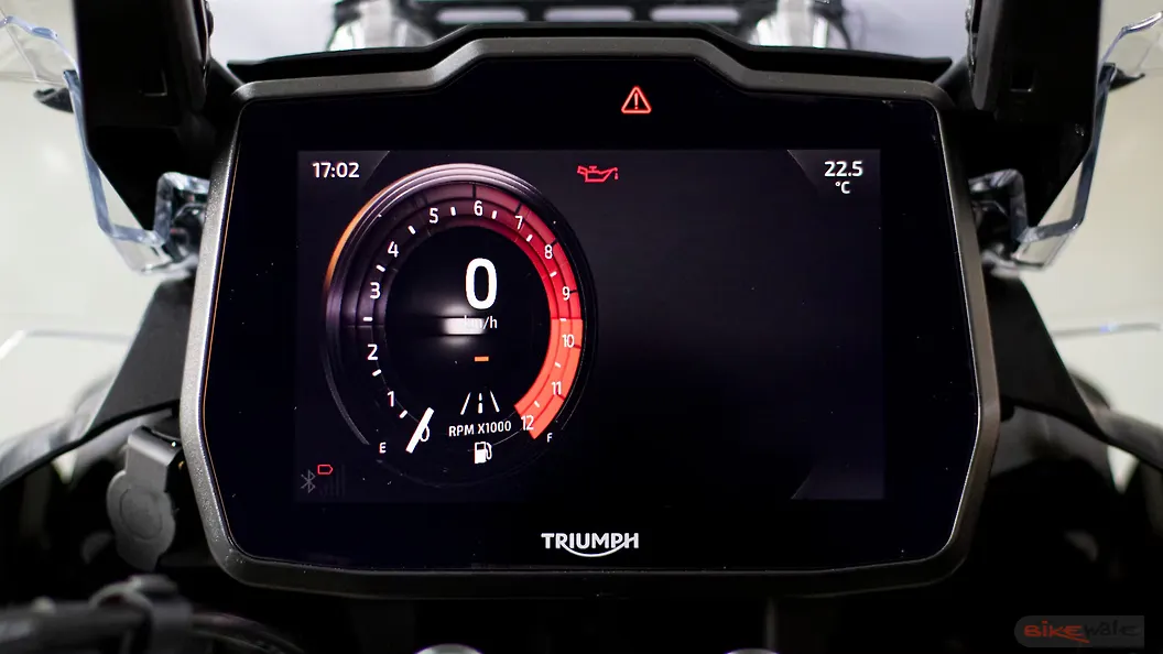Triumph Instrument Clusters Triumph Tiger 1200 TFT / Instrument Cluster Image – BikeWale