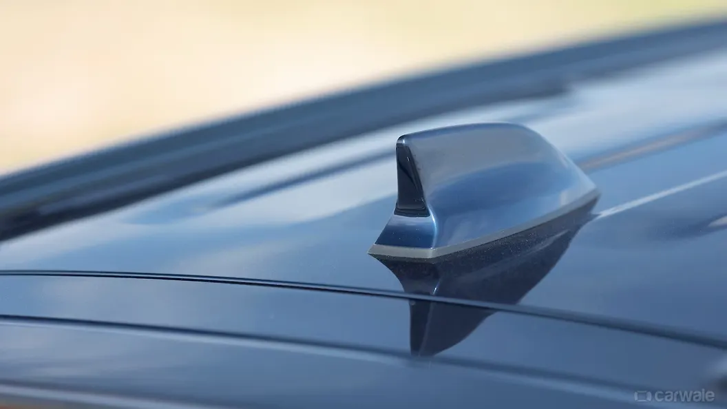 Grand Vitara Antenna Image, Grand Vitara Photos in India CarWale
