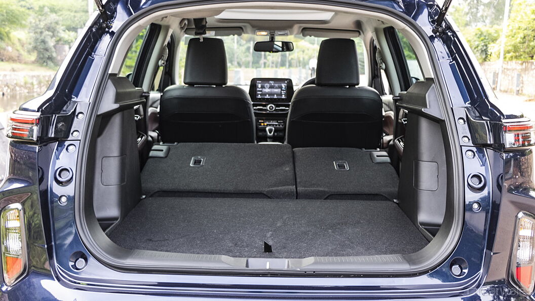 Maruti Suzuki Grand Vitara Bootspace Rear Seat Folded