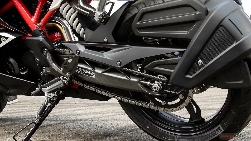 BMW G310 RR Chain Cover Image BikeWale