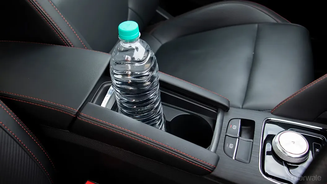 ZS EV Center Console/Centre Console Storage Image, ZS EV Photos in ...
