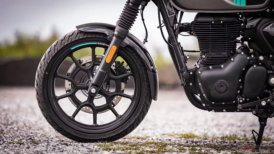 Royal Enfield Hunter 350 Front Wheel Image BikeWale