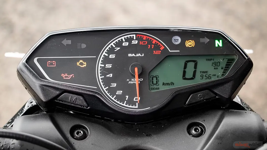 Bajaj Pulsar N160 Fuel Gauge Image BikeWale