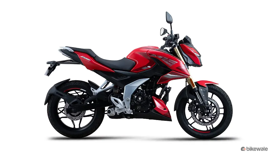 Bajaj Pulsar N160 Right Side View