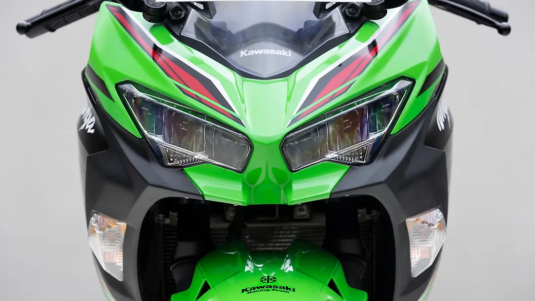 Kawasaki Ninja 650 Headlight LED Headlight Assembly For