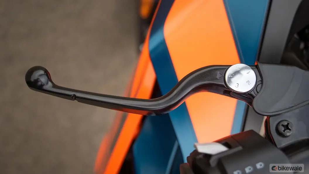 KTM RC 390 Gear Shift Lever Image BikeWale