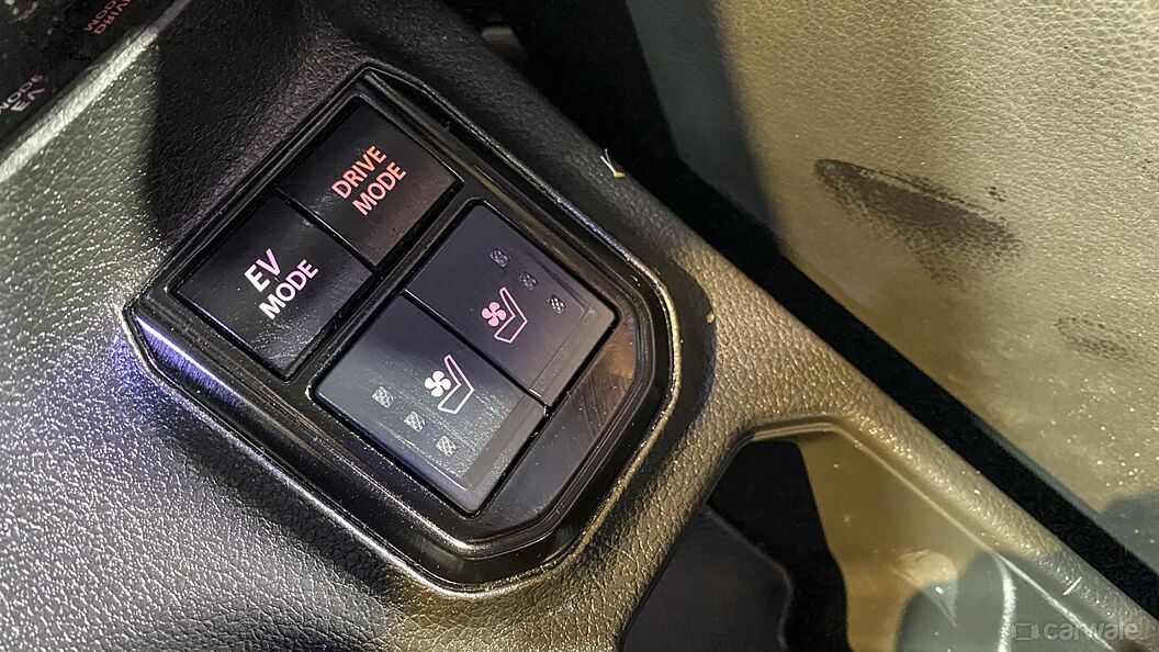 Toyota Urban Cruiser Hyryder Drive Mode Buttons/Terrain Selector
