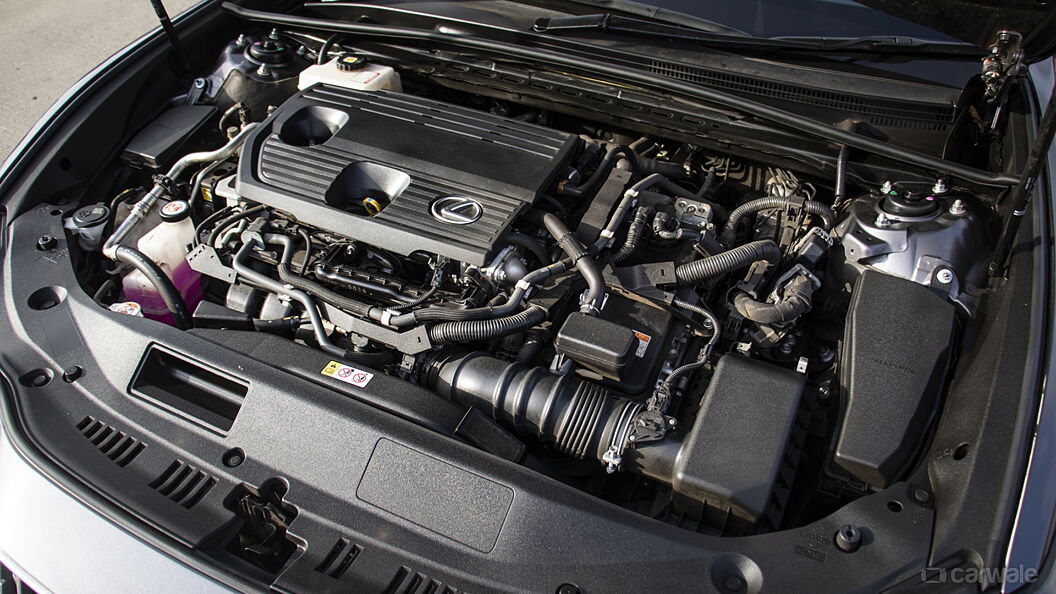 Lexus ES Engine Shot