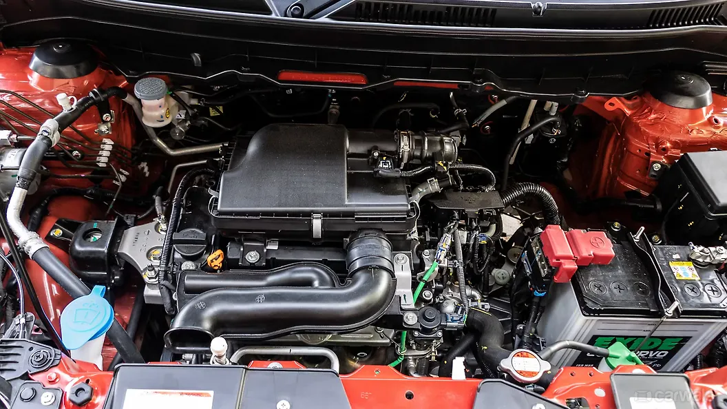 Brezza Engine Shot Image, Brezza Photos in India CarWale