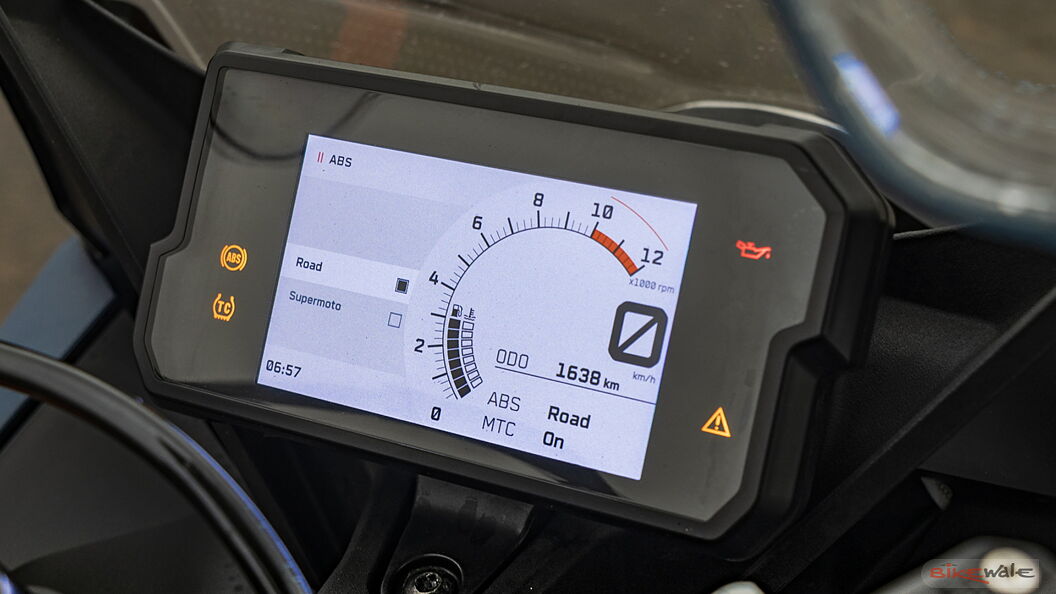 KTM RC 390 TFT / Instrument Cluster Image – BikeWale