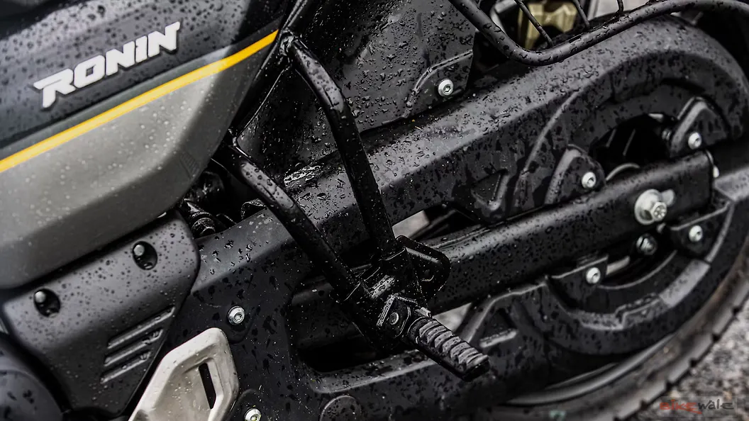 TVS Ronin Gear Shift Lever Image BikeWale