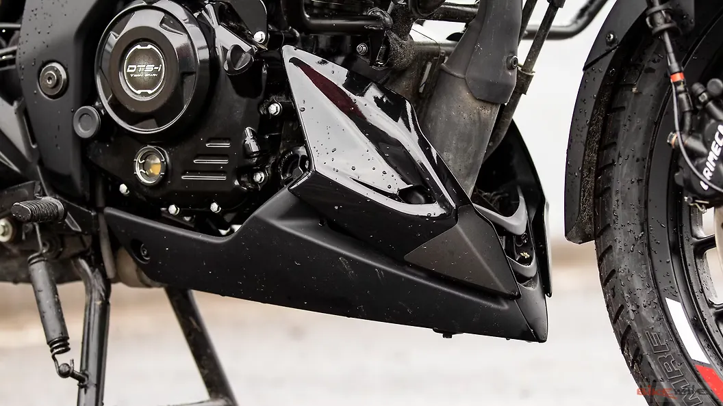 Bajaj Pulsar N160 Engine Crash Guard Image – BikeWale