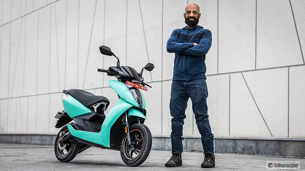Ather 450X Gen 2 Left Rear Three Quarter Image – BikeWale