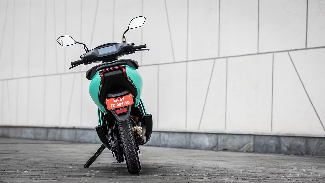 Ather 450x Gen 3 Rear View Image Bikewale