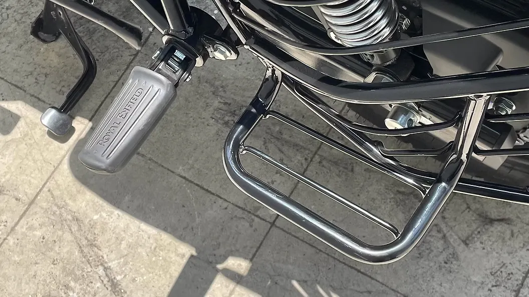 royal enfield classic 350 footrest