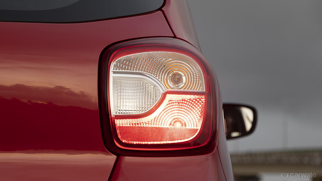 alto k10 tail light modified price