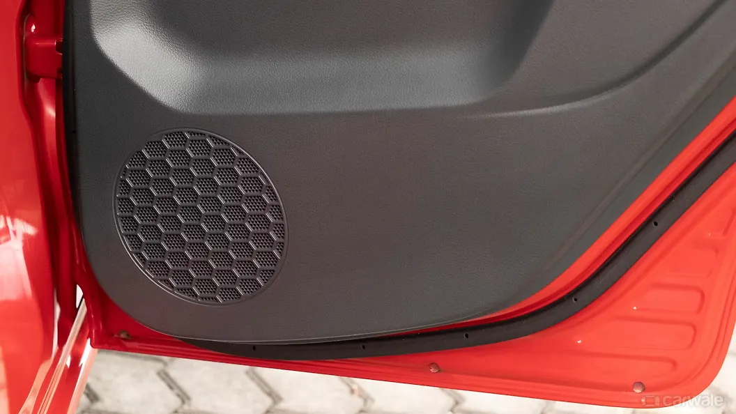 Alto K10 Rear Speakers Image, Alto K10 Photos in India CarWale