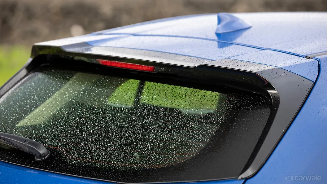 UX 300e Rear Windshield/Windscreen Image, UX 300e Photos in India CarWale