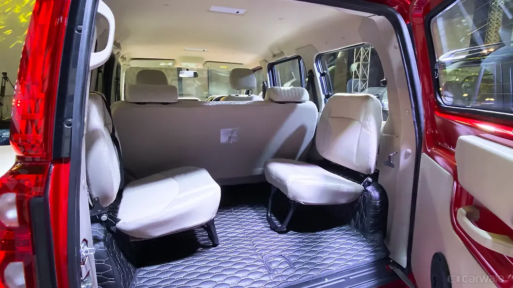 Scorpio Classic Third Row Seats Image, Scorpio Classic Photos in India