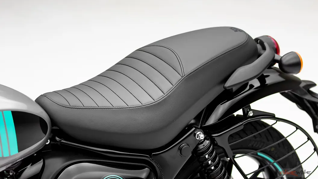 Royal Enfield Hunter 350 Bike Seat Image BikeWale