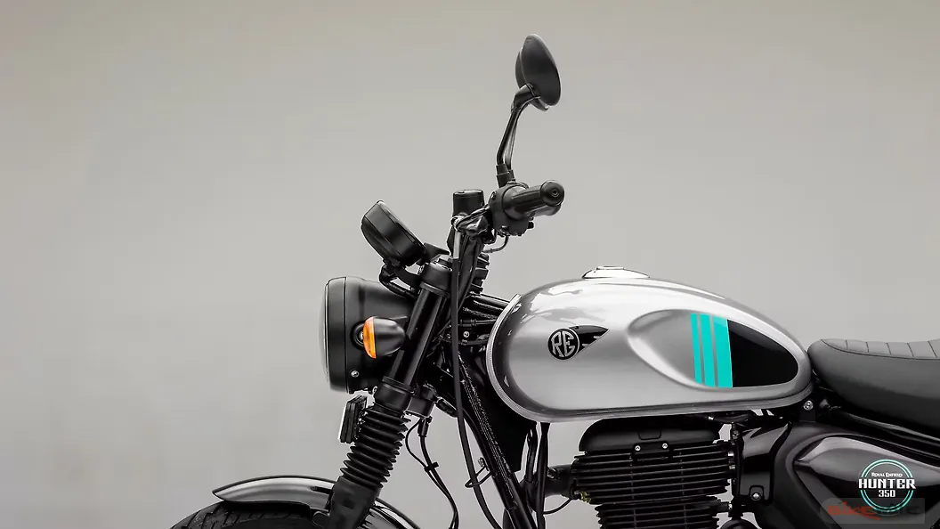 Royal Enfield Hunter 350 Fuel Tank Image BikeWale