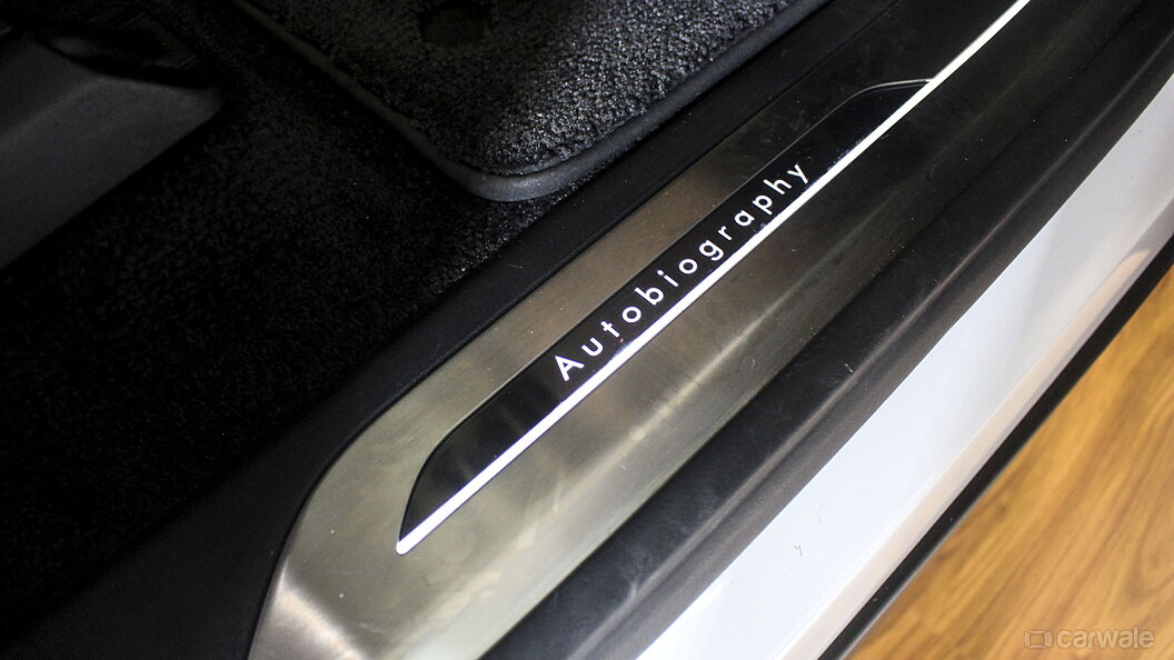Land Rover Range Rover Front Scuff Plates