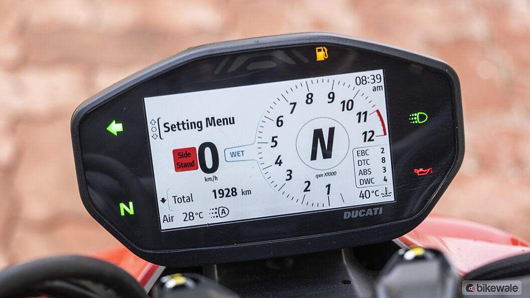 Ducati Streetfighter V2 Speedometer
