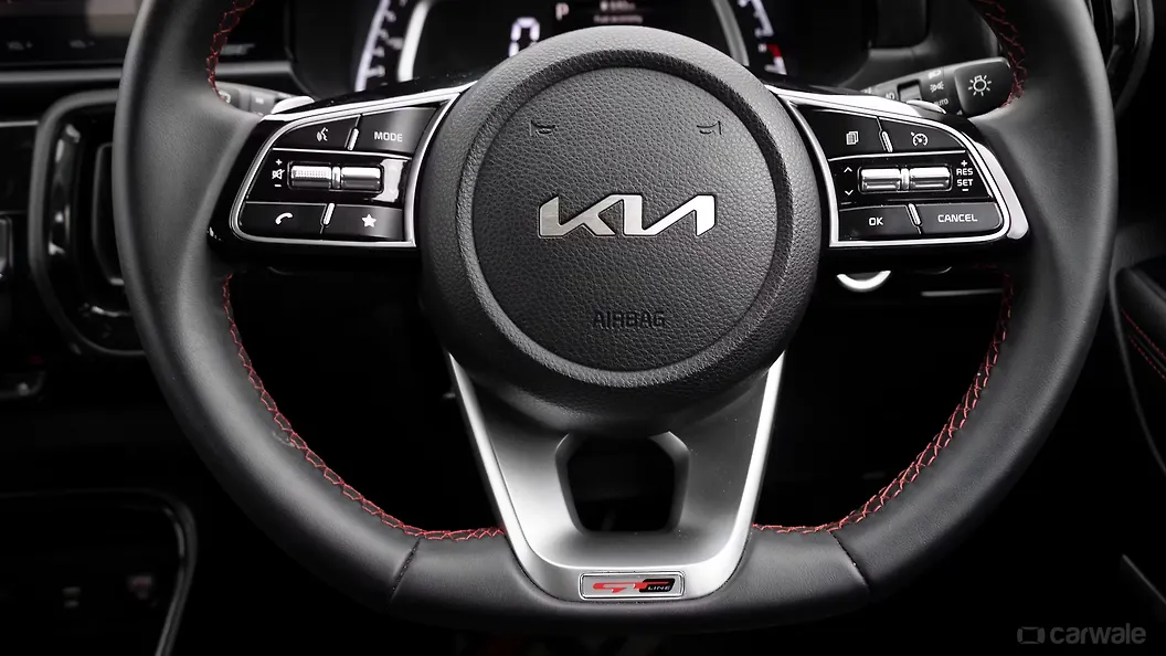 Steering Wheel Image, Photos in India CarWale