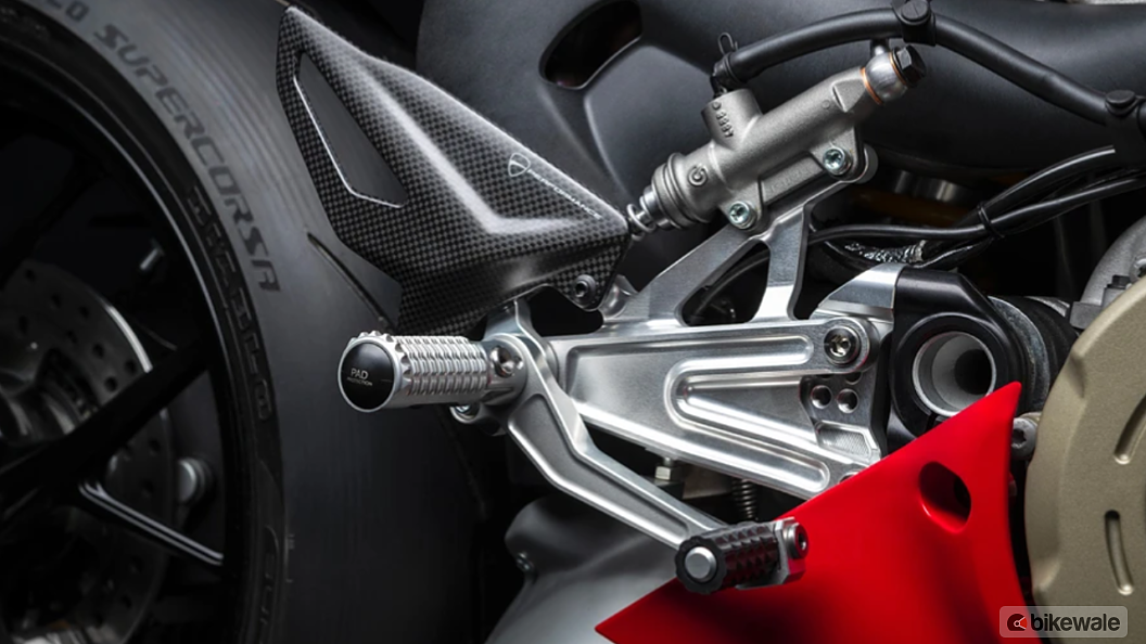 Ducati Panigale V4 Rider Footpeg