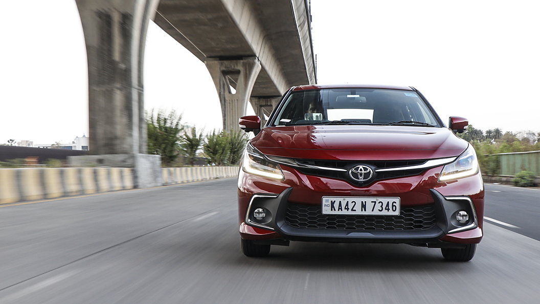 Glanza Front View Image, Glanza Photos In India - CarWale