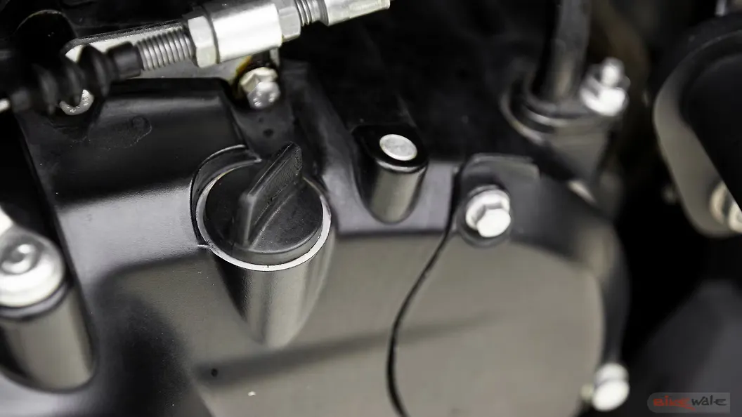 TVS Ronin Engine Oil Level Indicator Image BikeWale