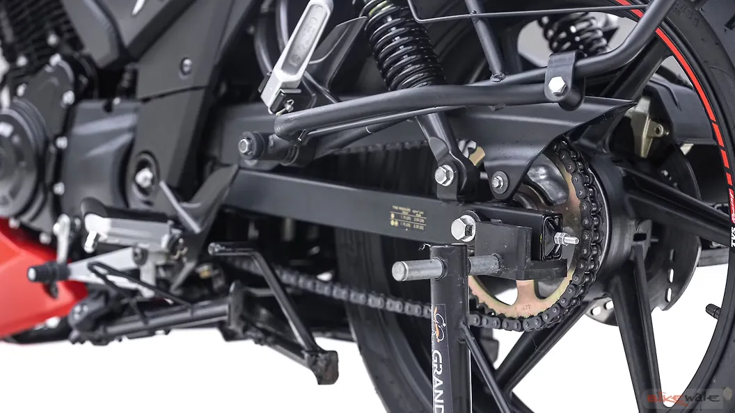 TVS Apache RTR 160 Drive Chain and Sprocket Image BikeWale