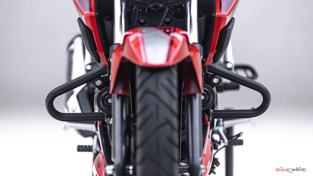 TVS Apache RTR 160 Front Leg Guard Image – BikeWale