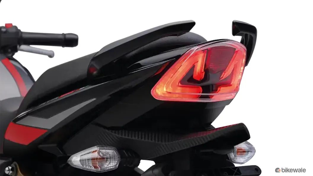 TVS Apache RTR 180 Right Side View Image – BikeWale