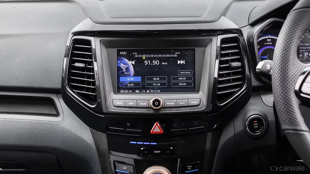 XUV400 Infotainment System Image, XUV400 Photos in India CarWale