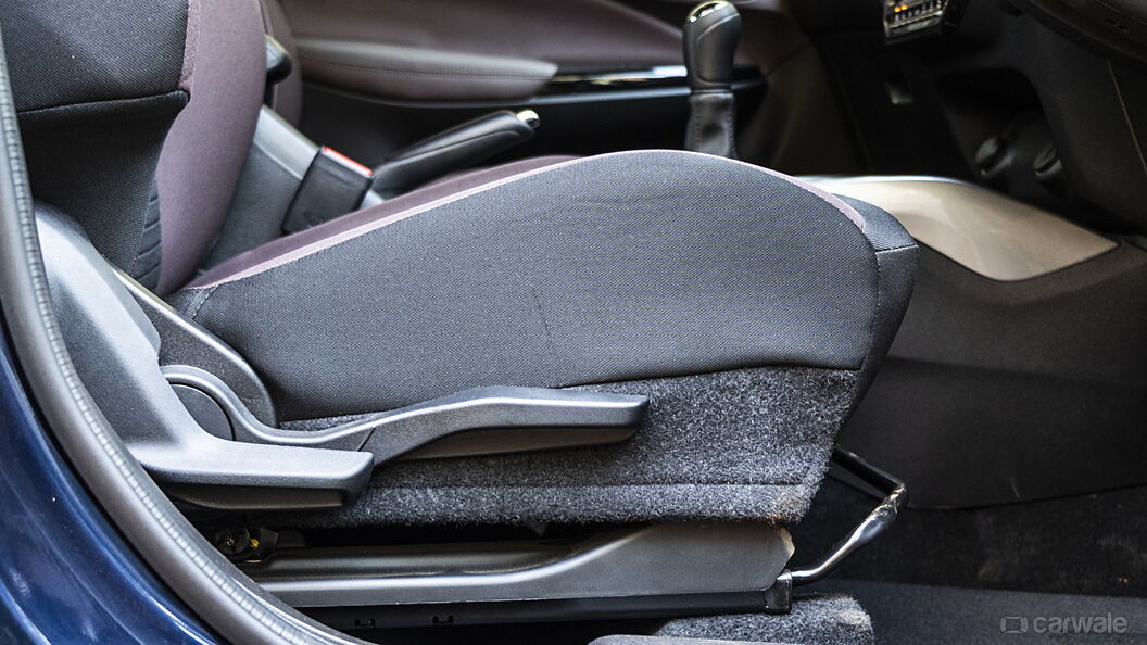 Maruti Suzuki Fronx Seat Adjustment Manual for Driver