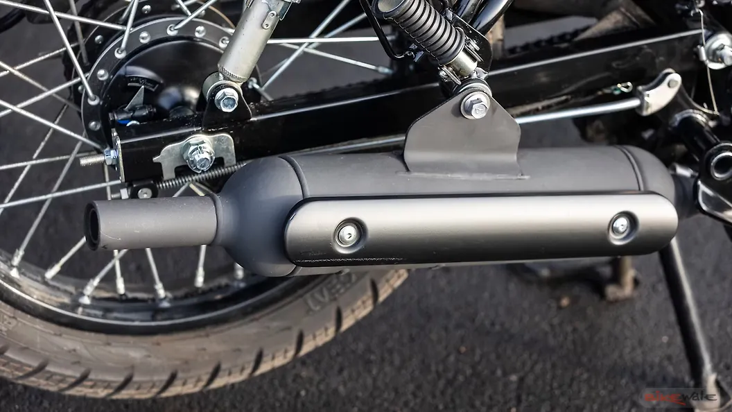 Kawasaki W175 Silencer/Muffler Image BikeWale